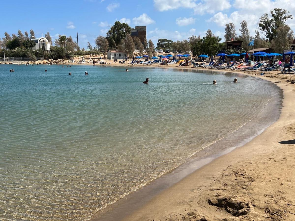 Taniandres Apartments Paralimni Exteriör bild