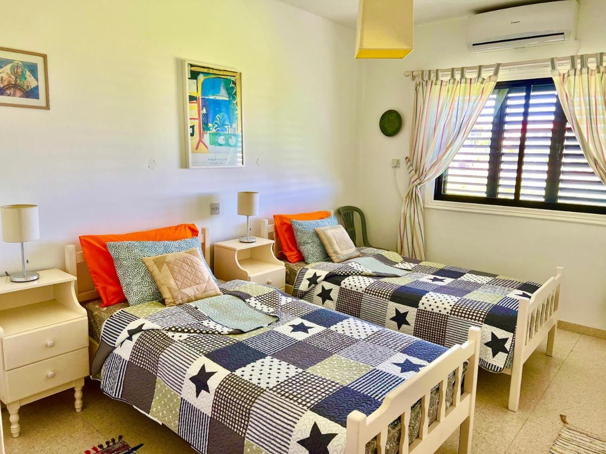 Taniandres Apartments Paralimni Exteriör bild